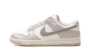 Dunk Low WMNS "Pink Oxford / Sail"