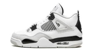 Air Jordan 4 Retro "Military Black"