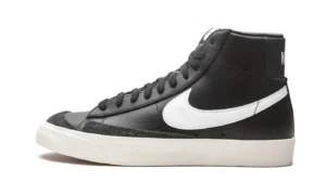 Blazer Mid '77 Vintage "Black Sail"
