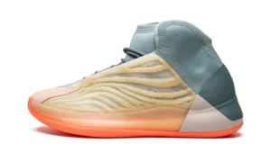 Yeezy Quantum "Hi-Res Coral"