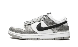 Dunk Low SE WMNS "Golden Gals"