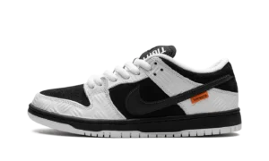 SB Dunk Low "TIGHTBOOTH"