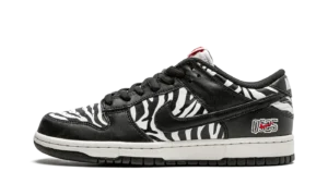 SB Dunk Low OG QS "Quarter Snacks"
