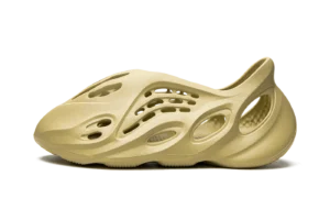 Yeezy Foam Runner "Sulfur"