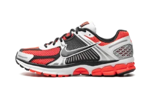 Zoom Vomero 5 SE "Bright Crimson"