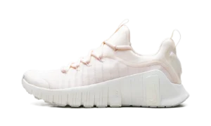 Free Metcon 6 WMNS "Pure Platinum"