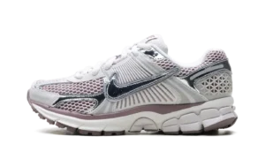 Zoom Vomero 5 WMNS "Platinum Violet"