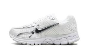 Zoom Vomero 5 WMNS "Chrome Toe"