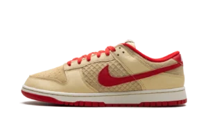 Dunk Low "STRAWBERRY WAFFLE"