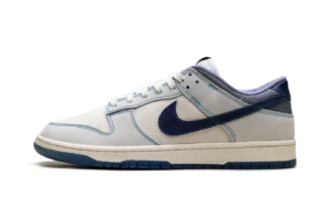 Dunk Low Retro SE "White Blue Void"