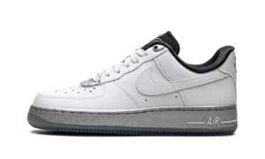 AIR FORCE 1 '07 SE WMNS "White Chrome"