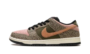 Dunk Low SB Pro "Arts-Rec"