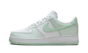 AIR FORCE 1 "Mint Foam"