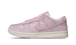 Dunk Low WMNS "Regal Pink"