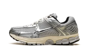 Zoom Vomero 5 "Grey Fog Chrome"