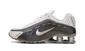 Shox R4 WMNS "White Iridescent"