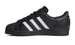 Superstar 82 "Black"
