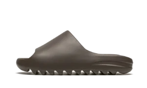 Yeezy Slide "Soot 2021"