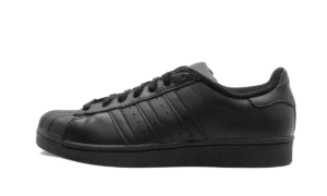 Superstar Foundation "Core Black"