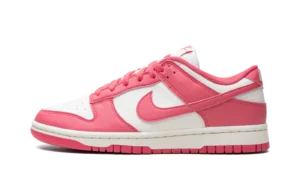 Nike Dunk Low. WMNS "Pink"