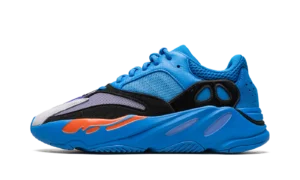 YEEZY BOOST 700 "Hi-Res Blu"