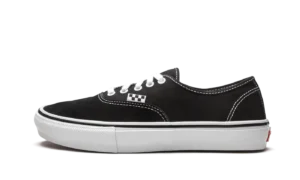 Skate Authentic "BLACK WHITE"