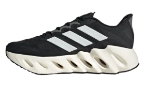 Switch FWD "Core Black Cloud White Grey"