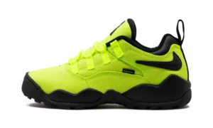 SB Darwin Low "Supreme - Volt"