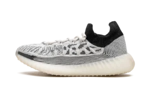 Yeezy Boost 350 V2 "Panda"