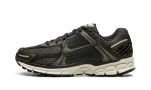 ZOOM VOMERO 5 WMNS "Sequoia"