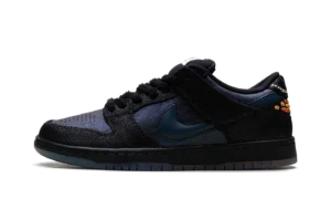 SB Dunk Low Pro "Bluetile Skateboards"