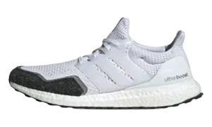 Ultra Boost 1.0 "Cloud White Core Black"
