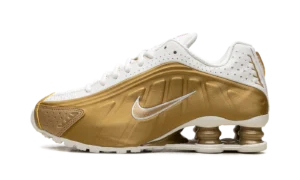 Shox R4 WMNS "Metallic Gold"