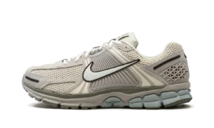 Air Zoom Vomero 5 "Light Orewood Brown"