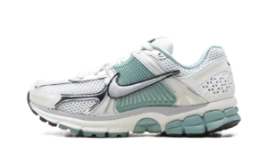 Air Zoom Vomero 5 WMNS "Cannon"