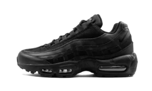Air Max 95 Essential "Triple Black"