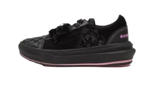 Old Skool Overt ComfyCush "Sailor Moon"