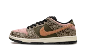 SB Dunk Low "Arts-Rec"