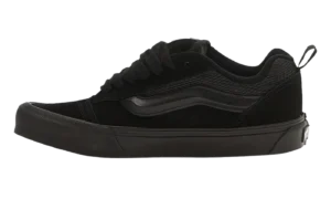 Knu Skool "Triple Black"