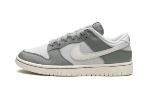 Dunk Low Retro PRM "Mica Green"