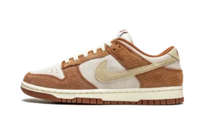 Dunk Low PRM "Medium Curry"