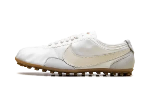 Moon Shoe "White Soft Pearl Gum"