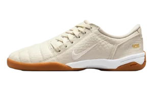 Total 90 WMNS "Light Bone Sail Gum"