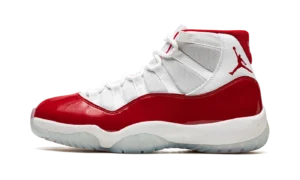 Air Jordan 11 "Cherry 2022"