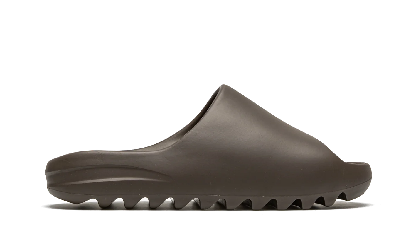 Yeezy Slide "Soot 2021" - Imagen 6