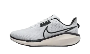 Air Zoom Vomero 17 "White / Platinum"