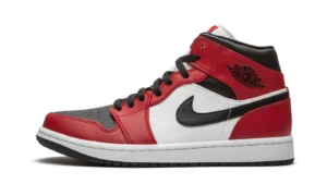 Air Jordan 1 Mid "Chicago Black Toe"