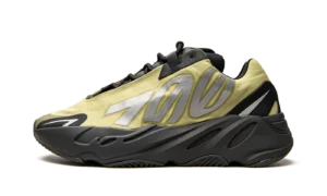 Yeezy 700 MNVN "Resin"
