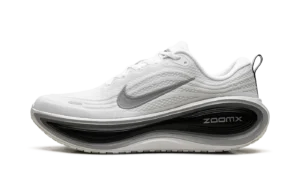 Vomero Plus "White Black Cool Grey"