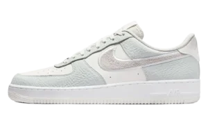 Air Force 1 '07 LV8 "Peak White Wild Gray"